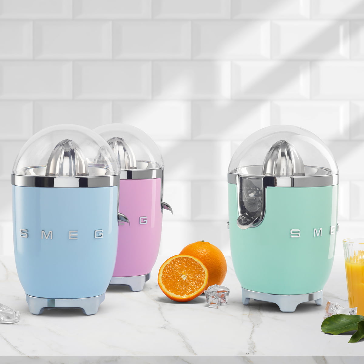 "Retro Style" Citrus Juicer