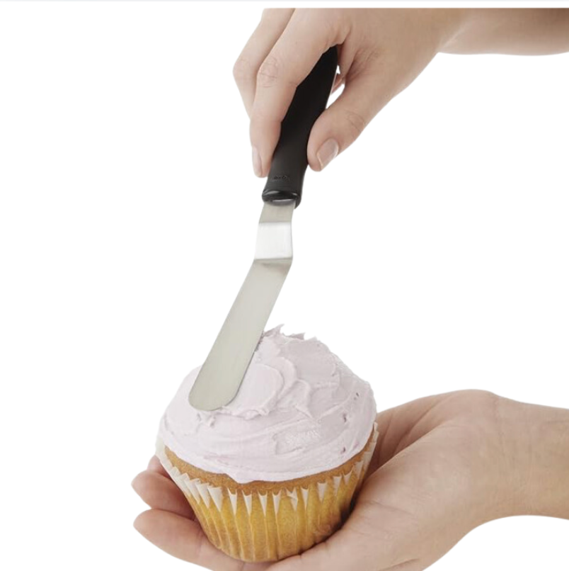 Bent Icing Knife