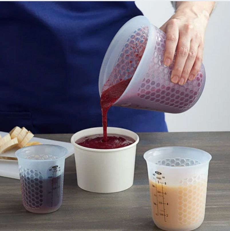 Squeeze & Pour Measuring Cup Set